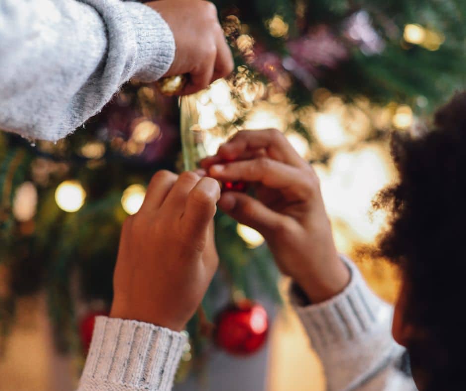 Holiday Decorating Tips with kids for Your Home