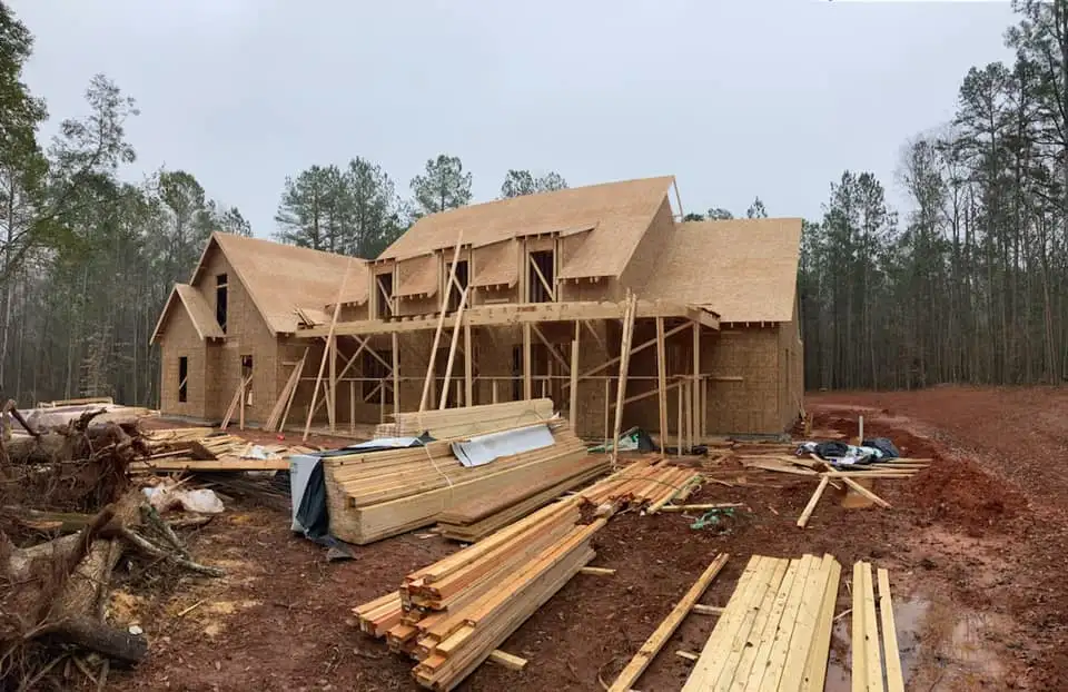 Farmhouse in Jefferson getting built