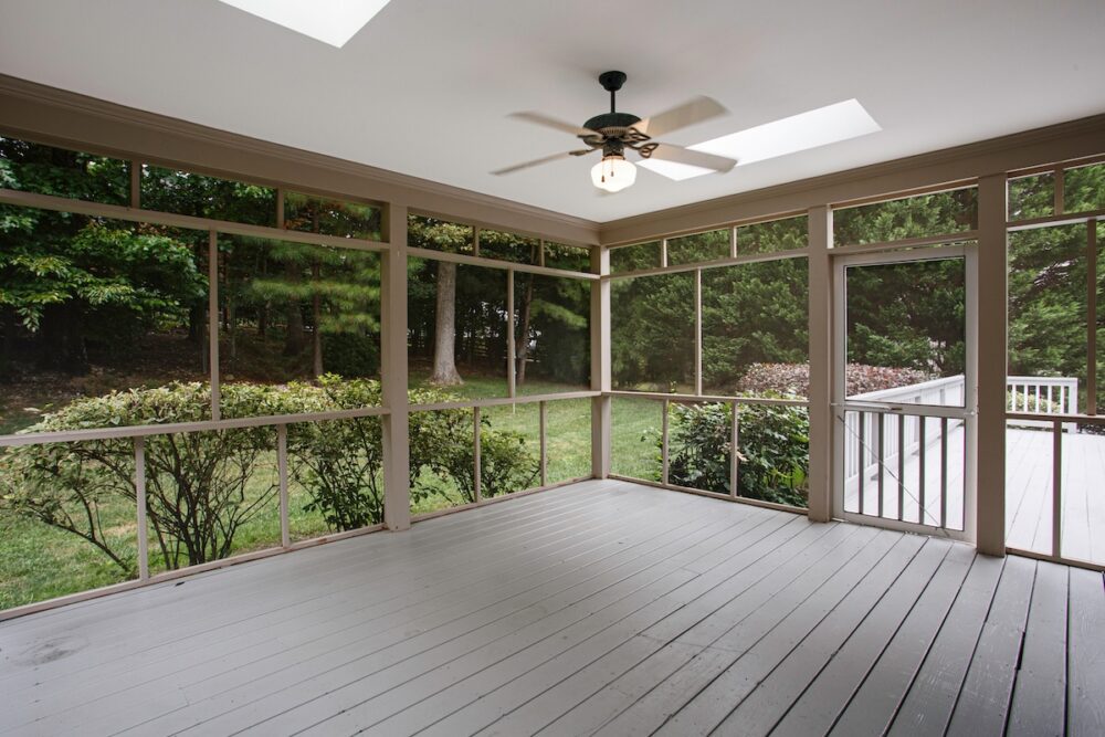custom screened-in porch
